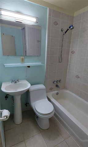 1115 NW 22ND AVENUE, Gainesville, FL 32609