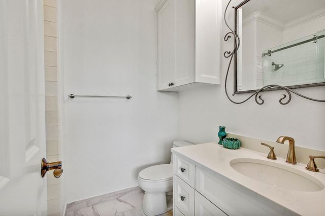 2900 Water Bank CV, Austin, TX 78746