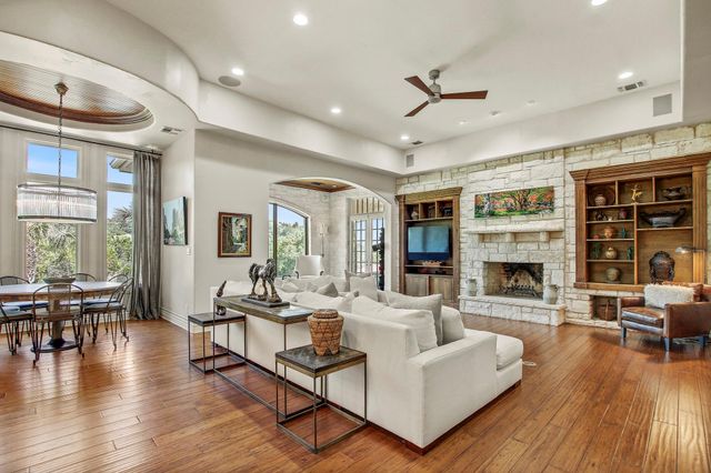 2900 Water Bank CV, Austin, TX 78746