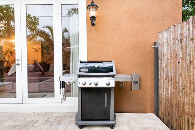 1703 NE 11th Street 1703, Fort Lauderdale, FL 33304