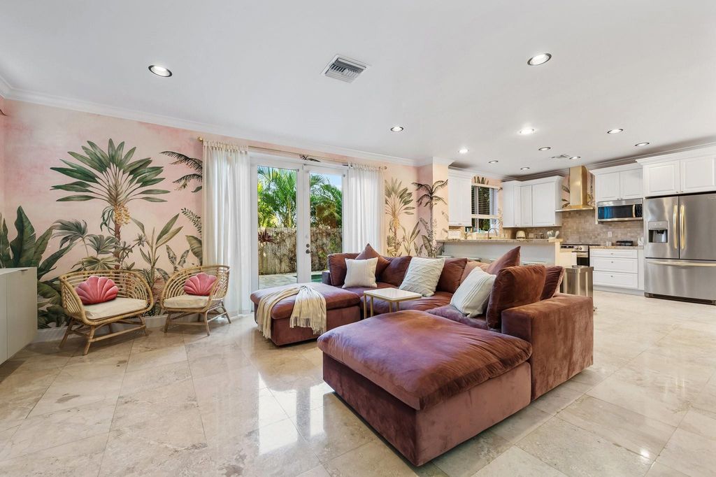 1703 NE 11th Street 1703, Fort Lauderdale, FL 33304