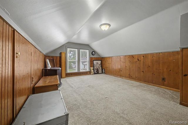 29438 Elmwood Street, Garden City, MI 48135