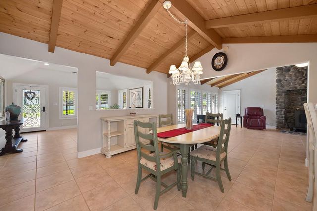 6840 Hickory Ave, Orangevale, CA 95662