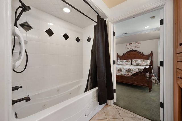 6840 Hickory Ave, Orangevale, CA 95662