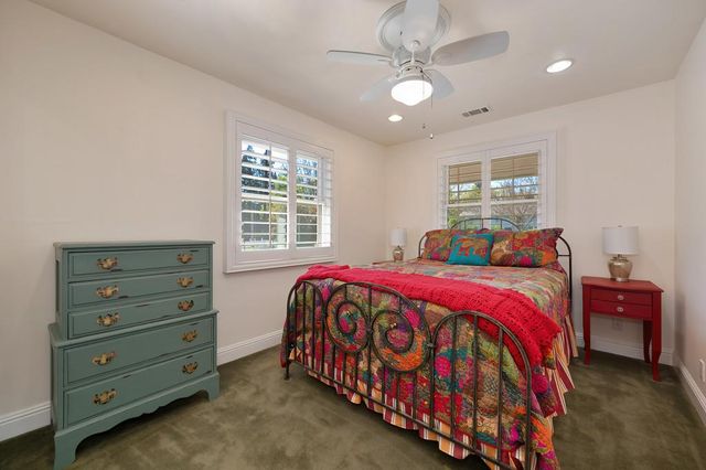 6840 Hickory Ave, Orangevale, CA 95662