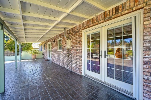 6840 Hickory Ave, Orangevale, CA 95662