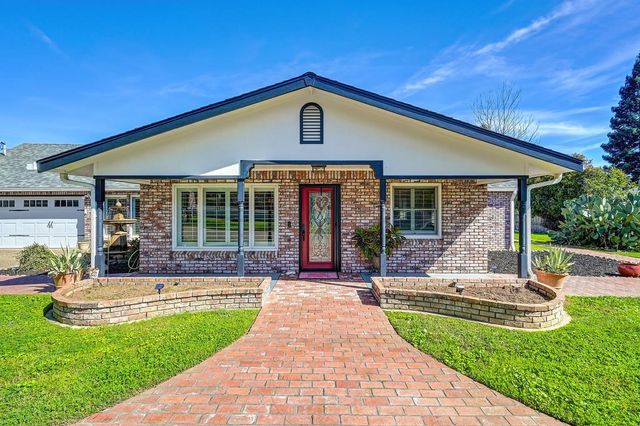 6840 Hickory Ave, Orangevale, CA 95662