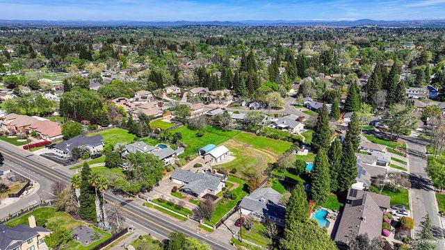 6840 Hickory Ave, Orangevale, CA 95662