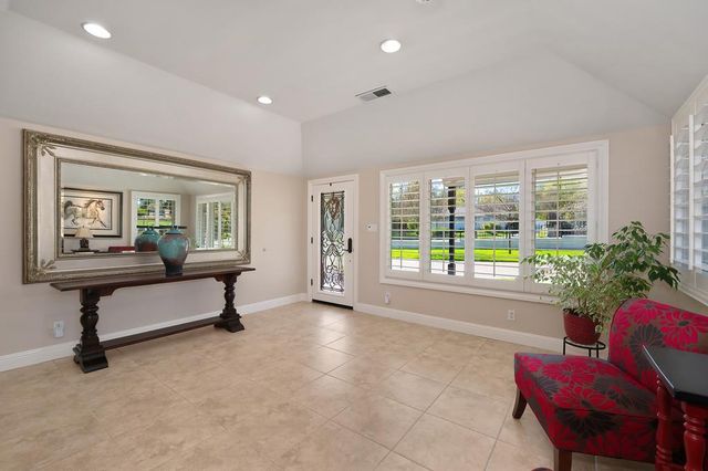 6840 Hickory Ave, Orangevale, CA 95662