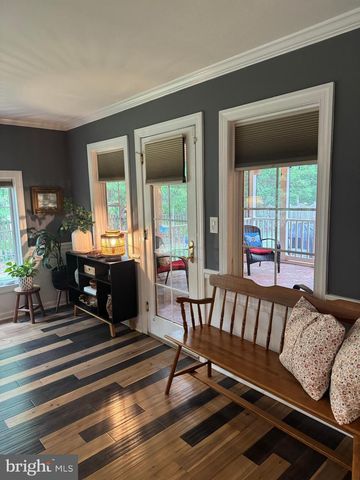 9649 PARK ST, Manassas, VA 20110