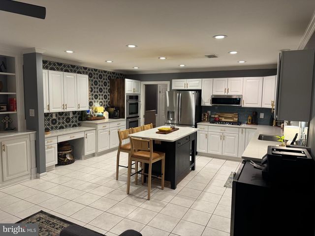 9649 PARK ST, Manassas, VA 20110