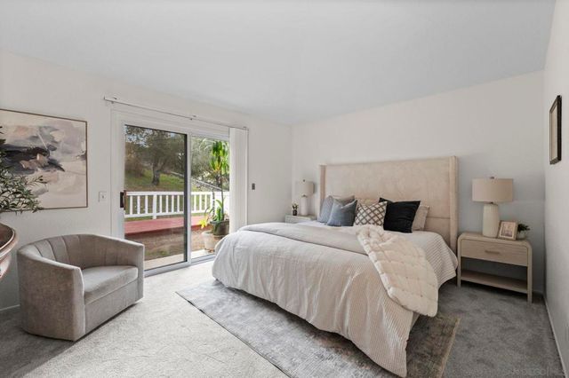 10919 Avenida De Los Lobos, San Diego, CA 92127