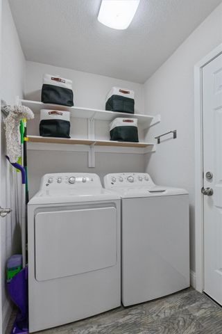 3112 Val DR, Austin, TX 78723