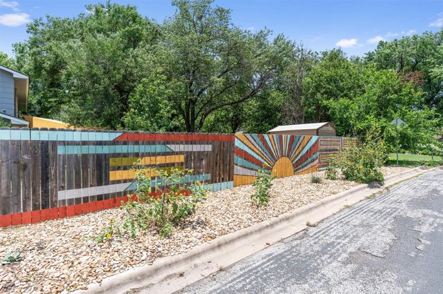 3112 Val DR, Austin, TX 78723