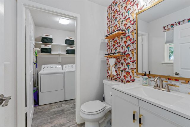 3112 Val DR, Austin, TX 78723