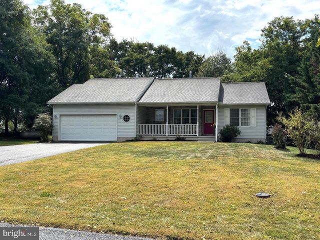 1164 PAPER MILL RD, Chambersburg, PA 17202