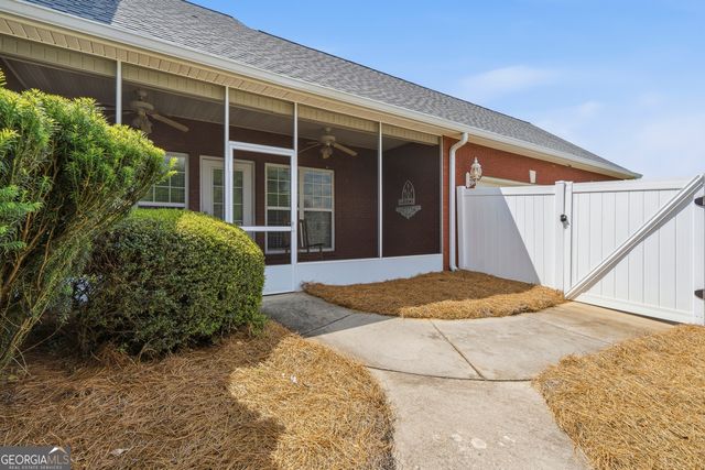 100 Jamestown Court, Centerville, GA 31028