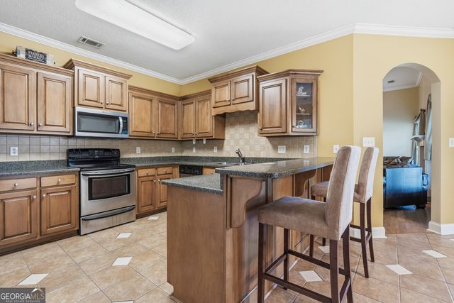 100 Jamestown Court, Centerville, GA 31028