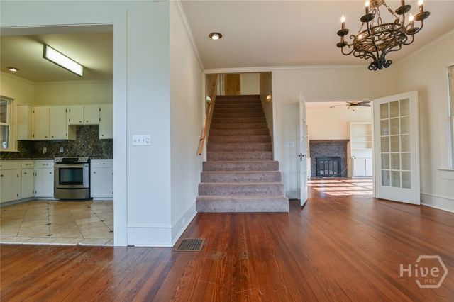 120 S Tusten Street, Elberton, GA 30635