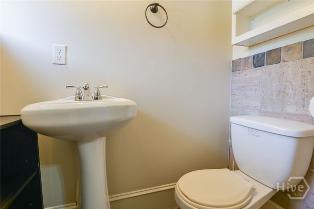 120 S Tusten Street, Elberton, GA 30635