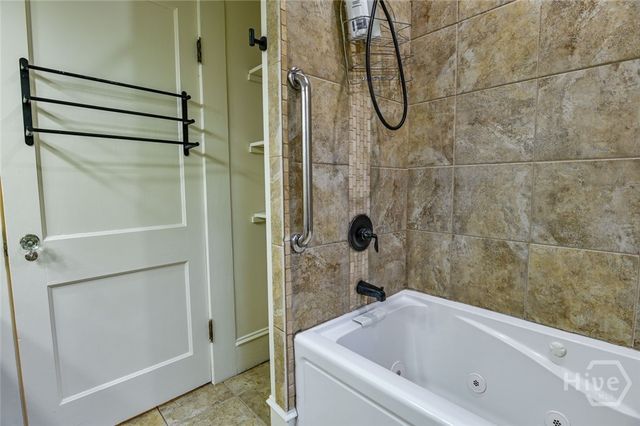 120 S Tusten Street, Elberton, GA 30635