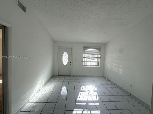 5740 W 21st Ct, Hialeah, FL 33016