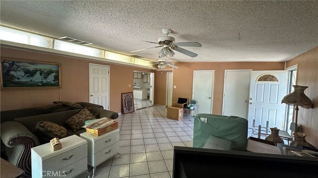 1424 Lynwood Way, Highland, CA 92346