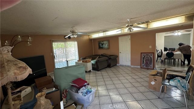1424 Lynwood Way, Highland, CA 92346