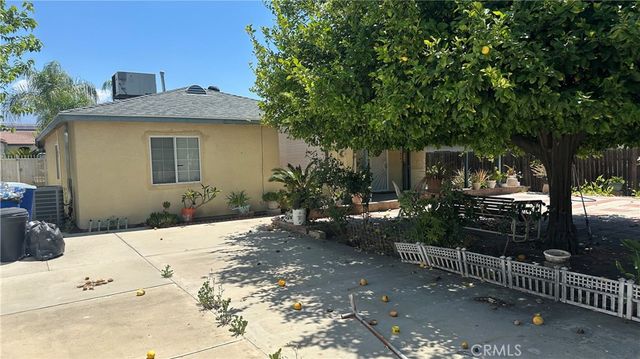 1424 Lynwood Way, Highland, CA 92346