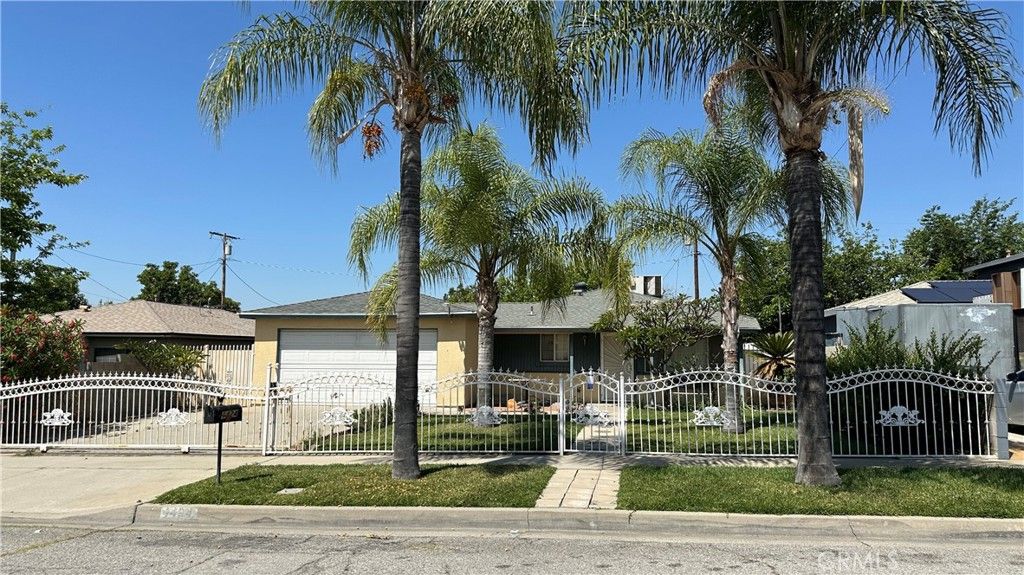 1424 Lynwood Way, Highland, CA 92346
