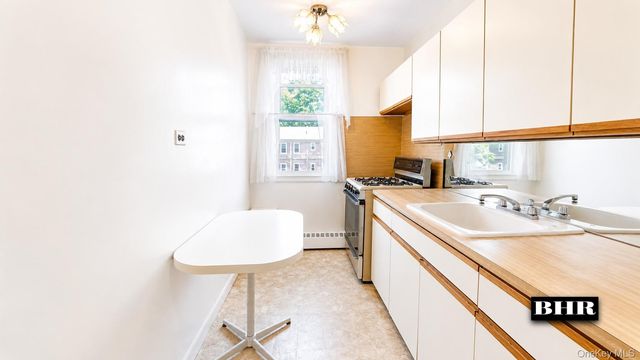 2010 E 57th Street 89B, Brooklyn, NY 11234
