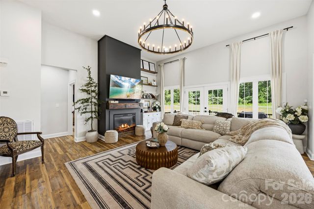 1025 York Road, Kings Mountain, NC 28086