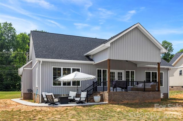 1025 York Road, Kings Mountain, NC 28086