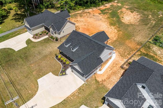1025 York Road, Kings Mountain, NC 28086