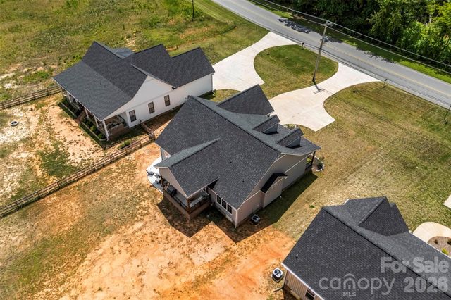 1025 York Road, Kings Mountain, NC 28086