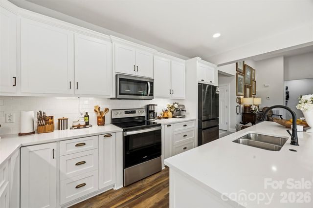 1025 York Road, Kings Mountain, NC 28086