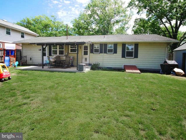 1017 SYCAMORE DR, Pottstown, PA 19464