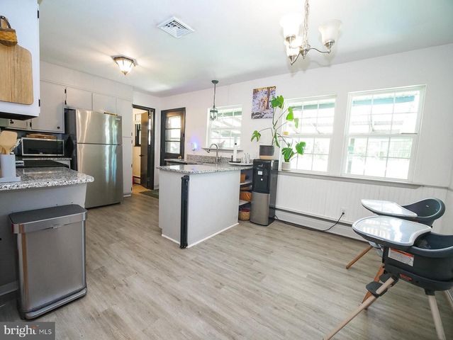 1017 SYCAMORE DR, Pottstown, PA 19464