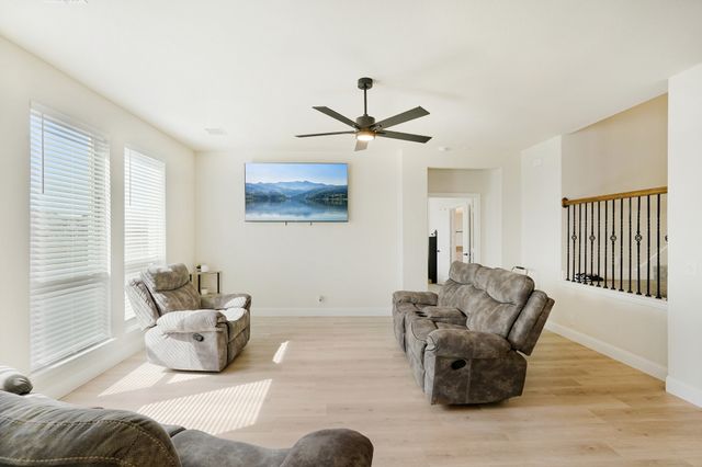 1309 Foxtail Court, Godley, TX 76044