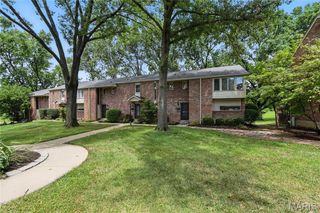 12321 Rossridge Court, St Louis, MO 63146