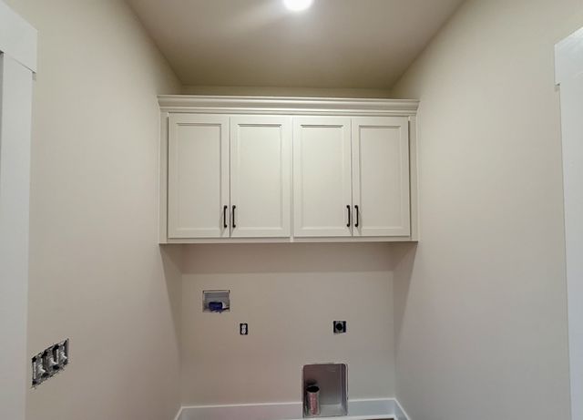 909 Hickory St, Lawrenceburg, TN 38464