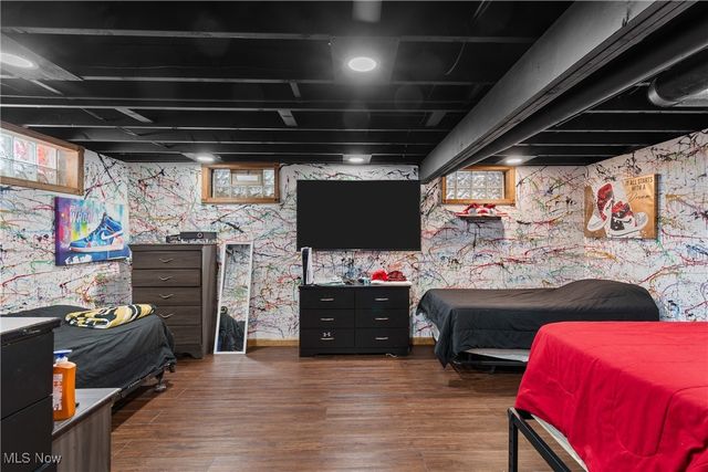 4632 5th Street NW, Canton, OH 44708