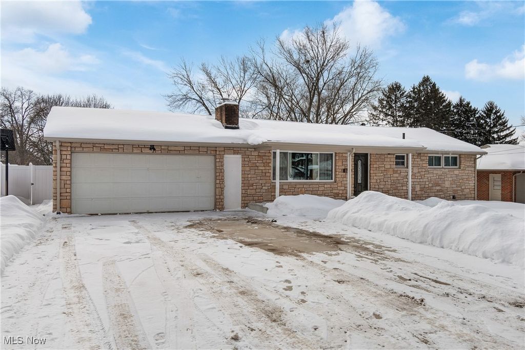 4632 5th Street NW, Canton, OH 44708