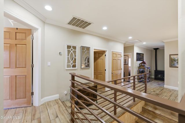 29300 Peregrine Place, Tehachapi, CA 93561