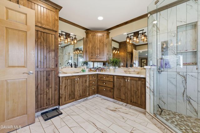 29300 Peregrine Place, Tehachapi, CA 93561