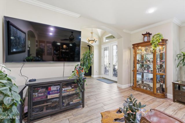 29300 Peregrine Place, Tehachapi, CA 93561