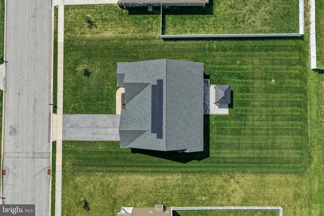 190 WINIFRED DR, Hanover, PA 17331