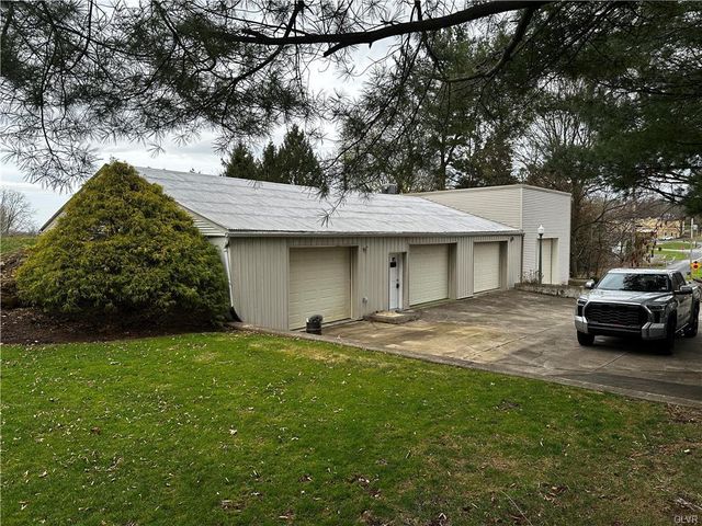4125 Ford Drive, Upper Milford Twp, PA 18049