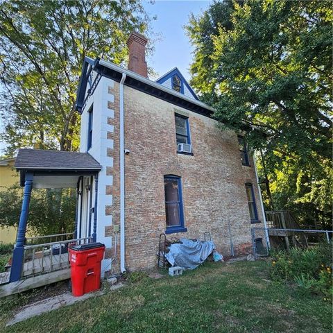 1008 Highland Avenue, Lexington, MO 64067