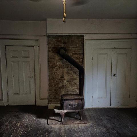 1008 Highland Avenue, Lexington, MO 64067